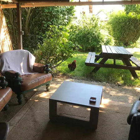 D'hotes Les 4 Chemins Bed and breakfast