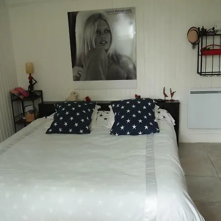 Bed & Breakfast D'hotes Les 4 Chemins *